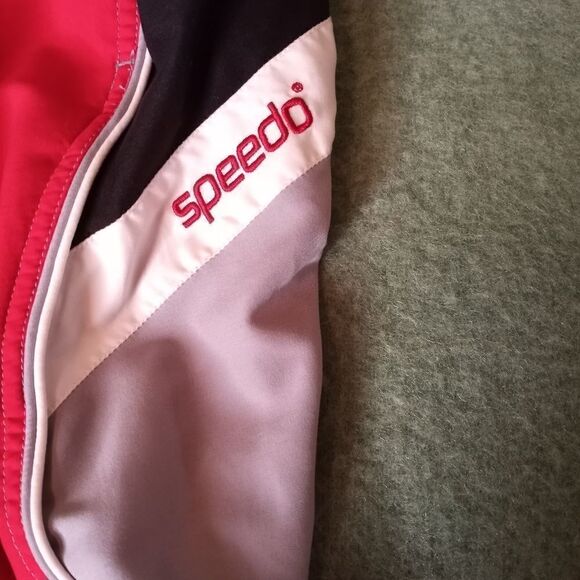 Speedo Mens Swim Trunks XL Red Elastic Waist Draw String Pockets Surfing Shorts. - Picture 2 of 10
